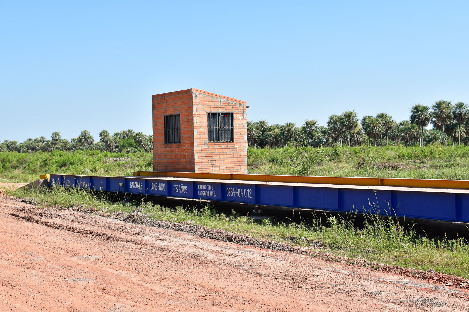 Báscula de camiones en la planta de Agro Petró